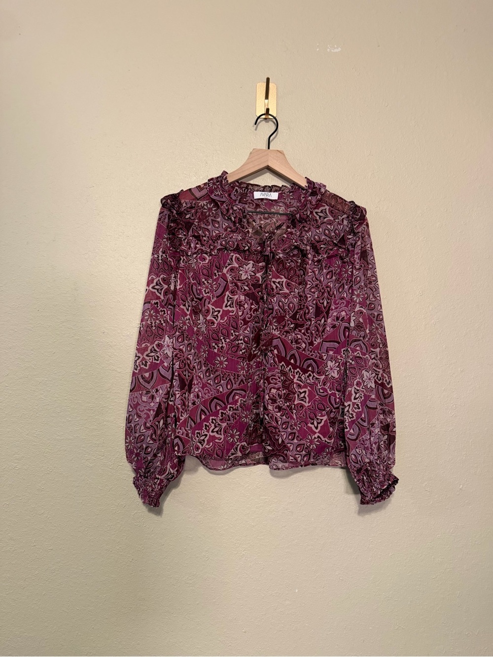Avara Long Sleeve Purple Metallic Blouse Size Small